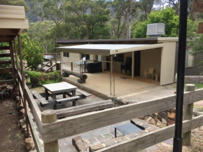 Huntinaddi Lodge, Halls Gap